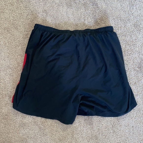 Men’s Nike running shorts - Picture 2 of 2
